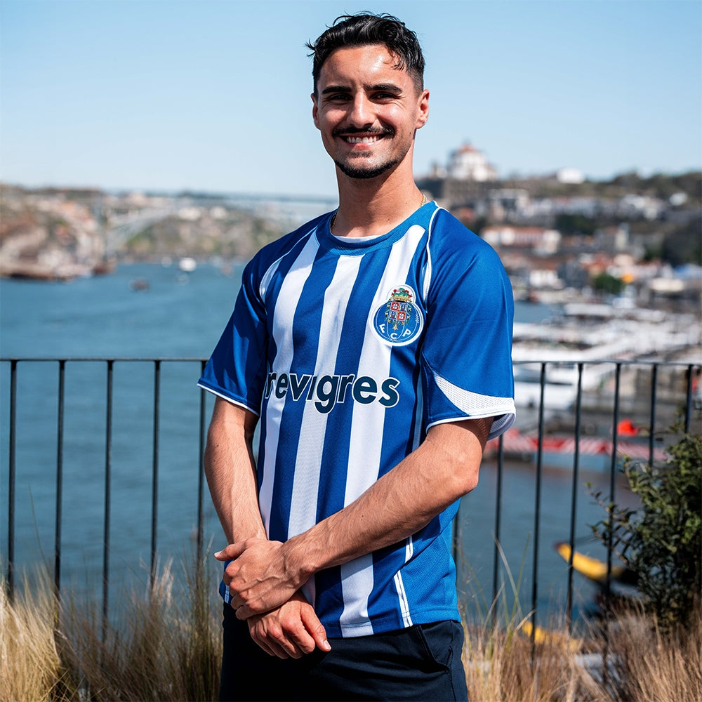 Porto 2004 Intercontinental Retro Football Shirt