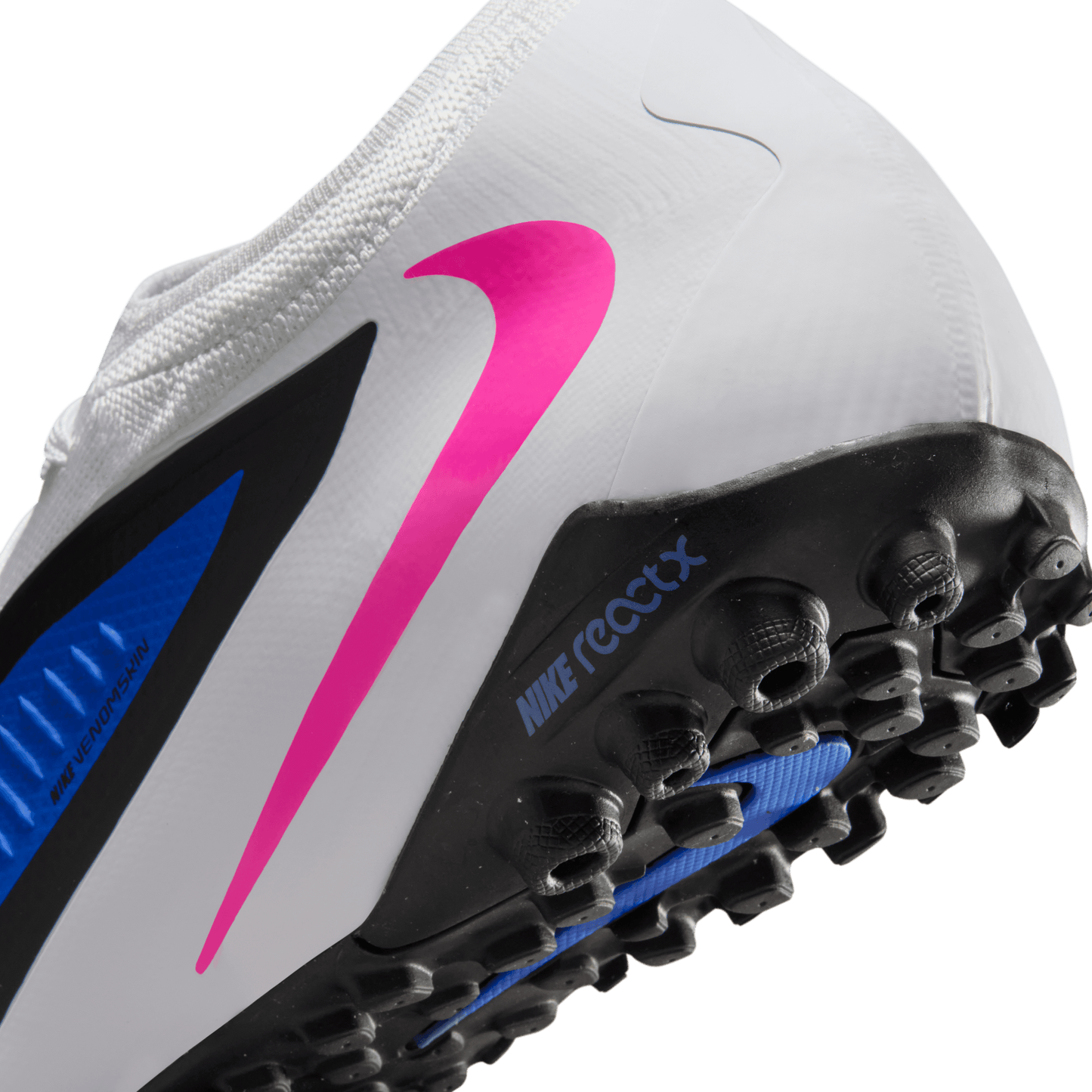 Nike Phantom 6 Low Pro Turf