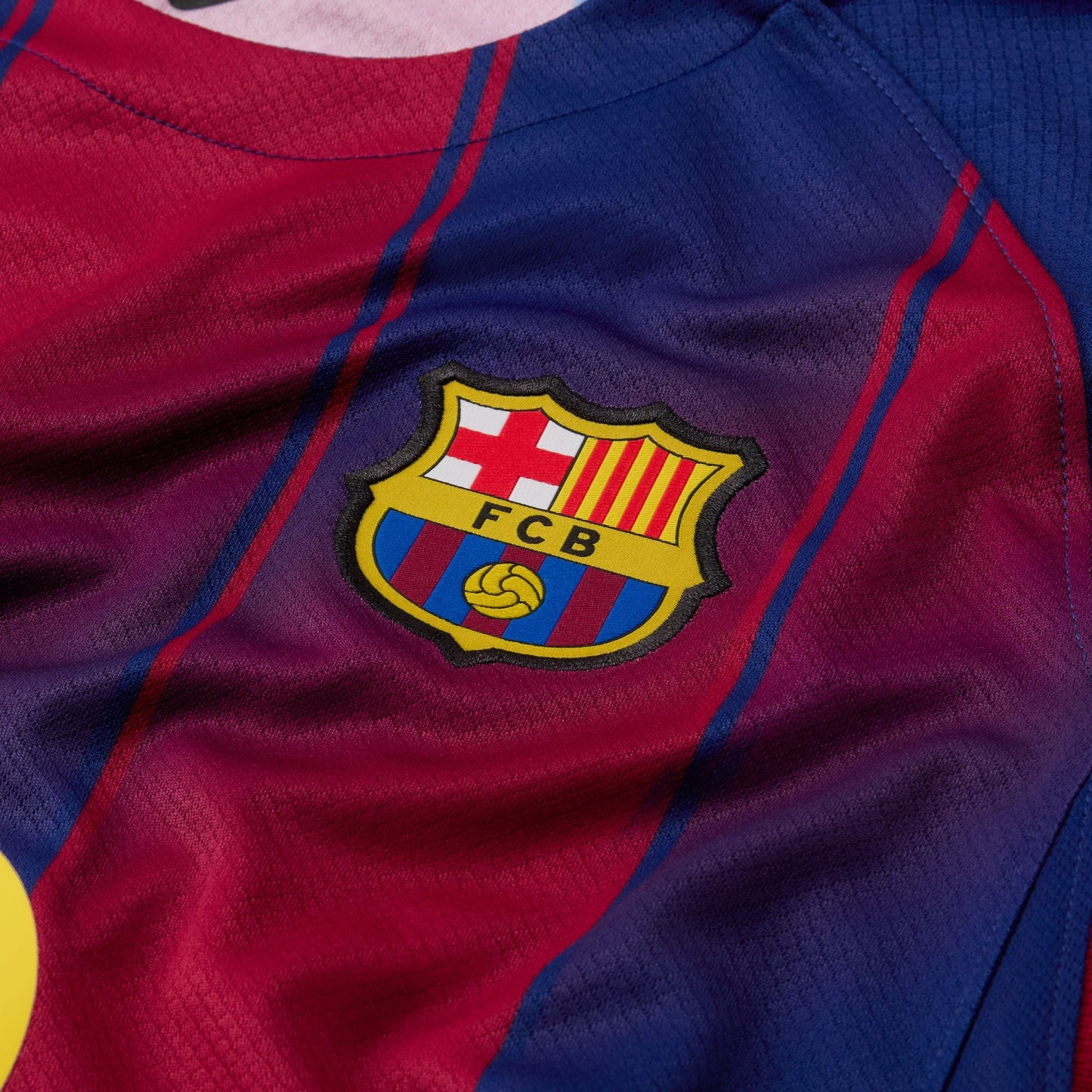 Nike Barcelona 25/26 Home Jersey Youth