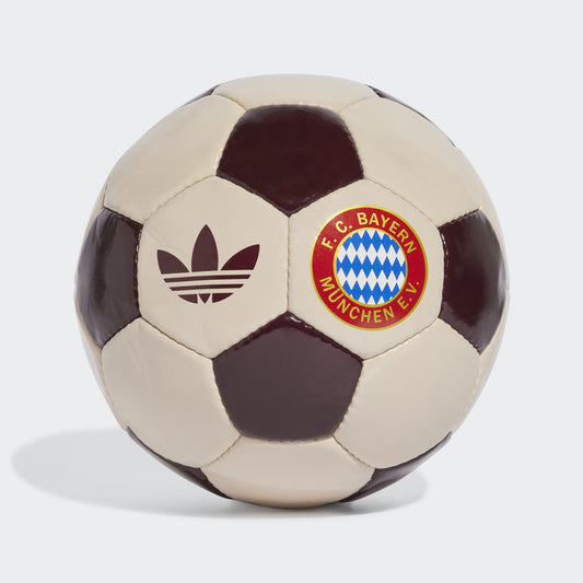 Ballon Adidas FC Bayern Troisième Club