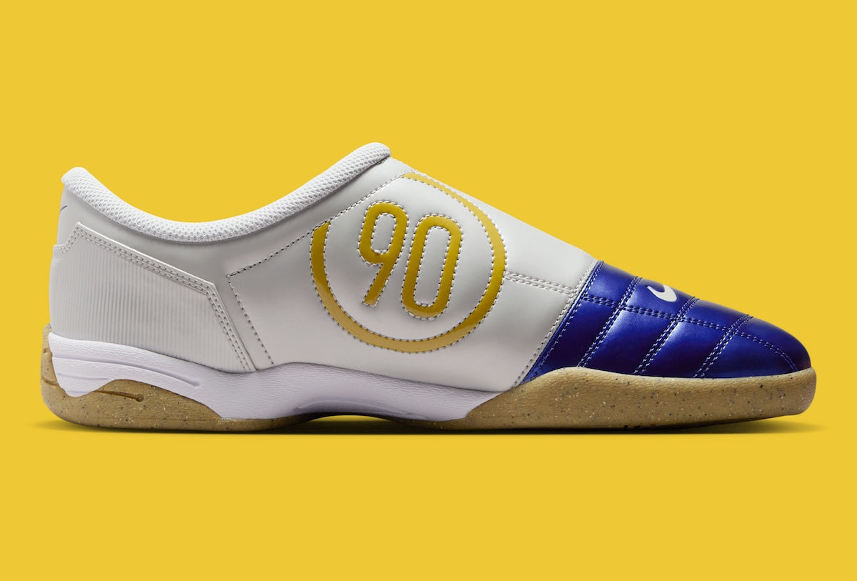 Nike Total 90 Shoes