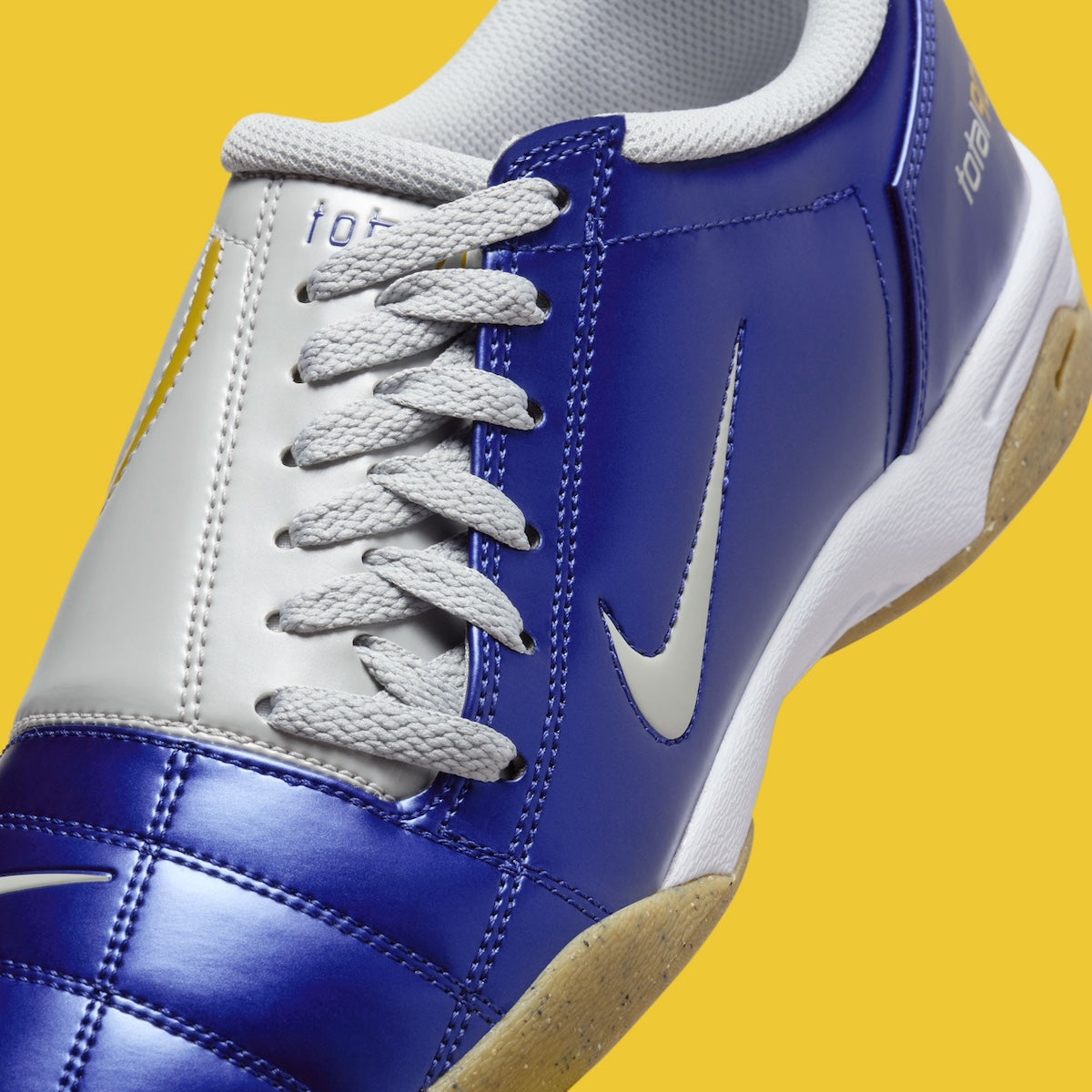 Nike Total 90 Shoes