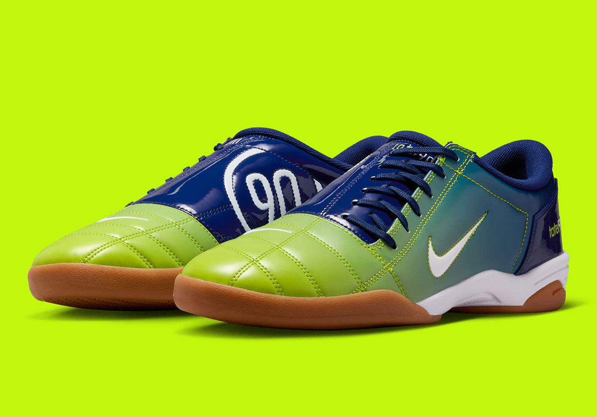 Nike Total 90 Shoes