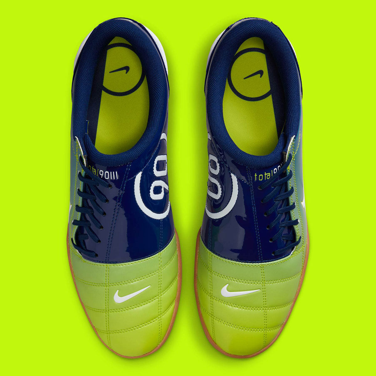 Nike Total 90 Shoes