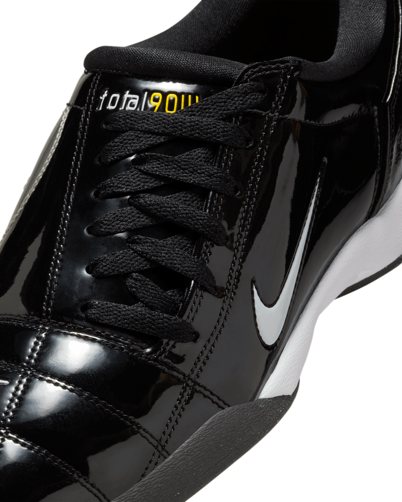 Nike Total 90 Shoes