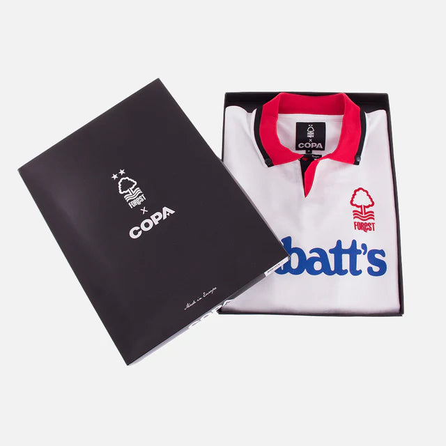 Nottingham Forest 1992-93 Away Retro Football Shirt