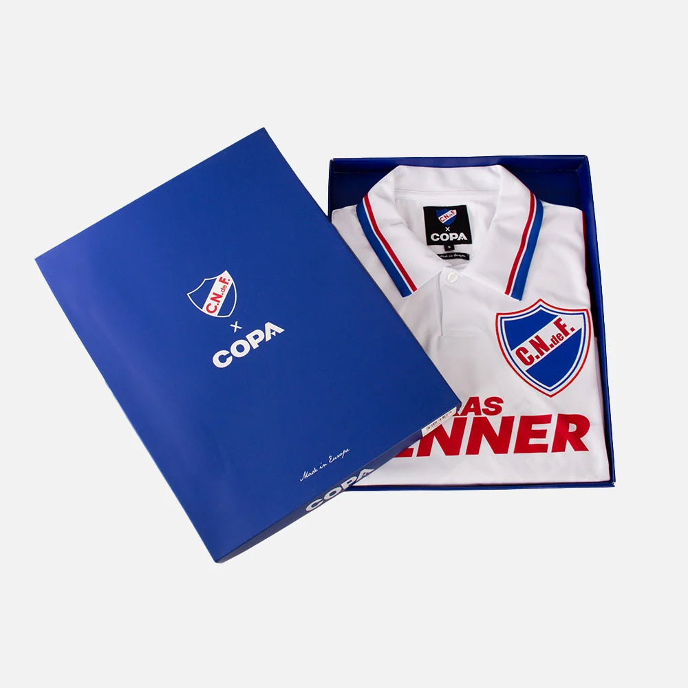 Club Nacional de Football 1998 Retro Football Shirt