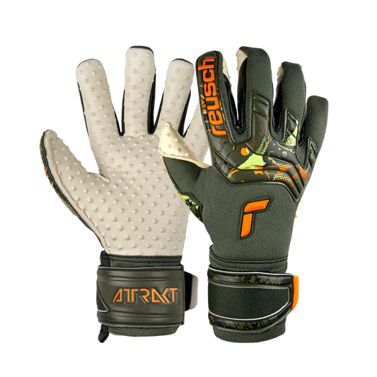 Reusch Attrakt Speedbump Black