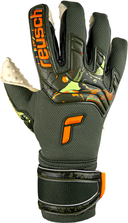 Reusch Attrakt Speedbump Black