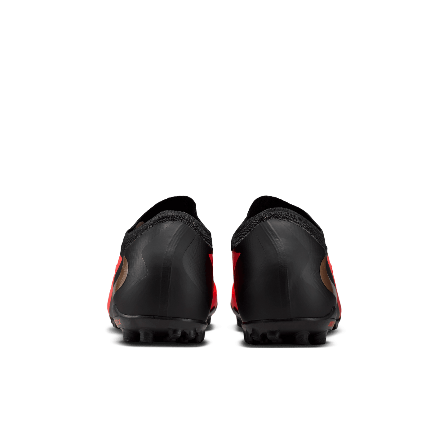 Nike Phantom 6 Low Pro Turf