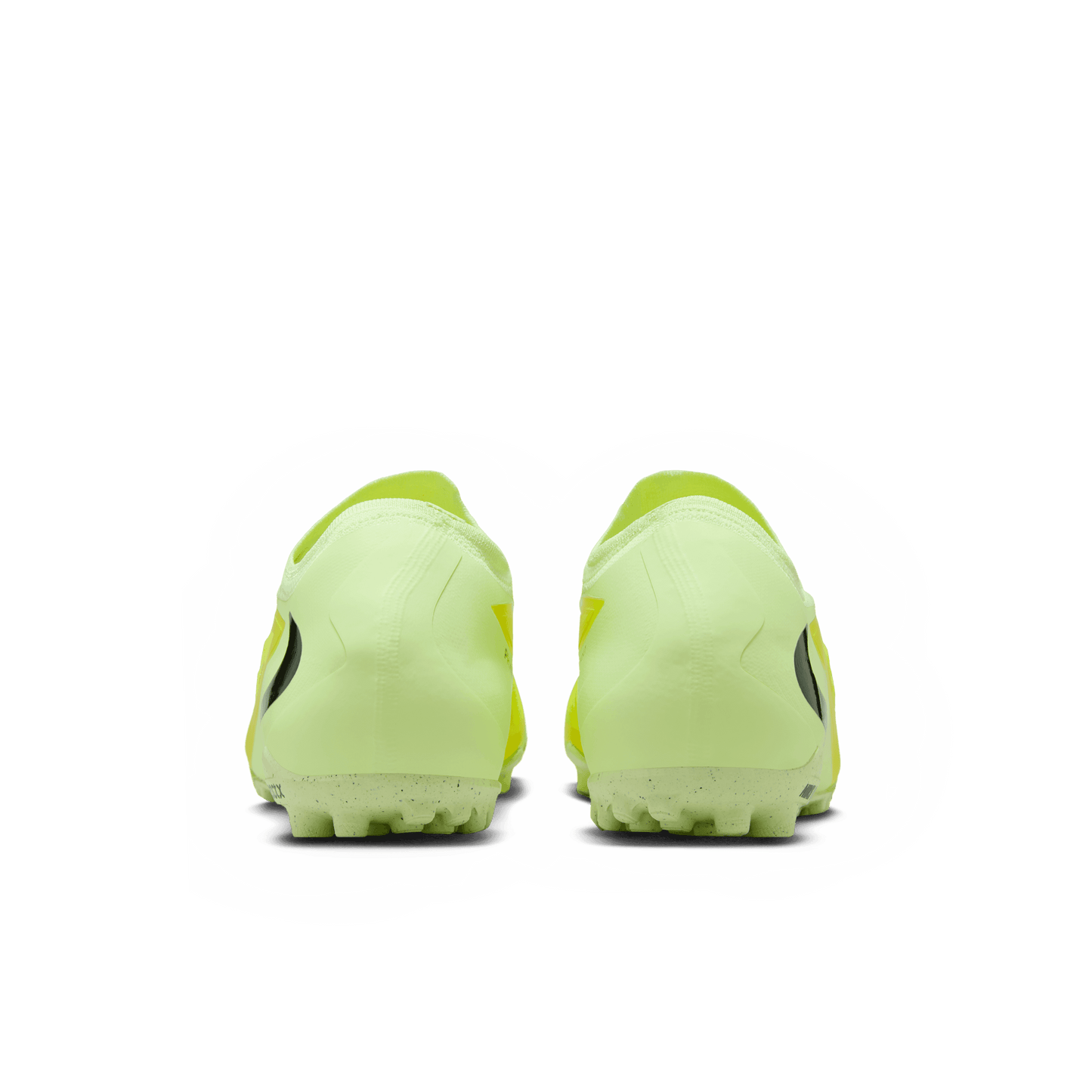 Nike Phantom 6 Low Pro Turf