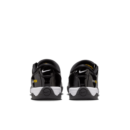 Nike Total 90 Indoor Shoes