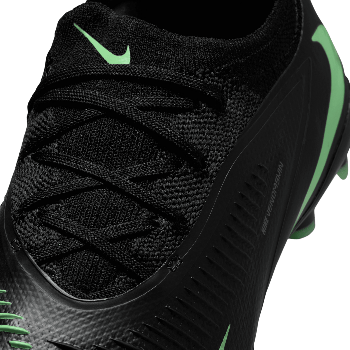 Nike Phantom 6 Low Pro FG Youth