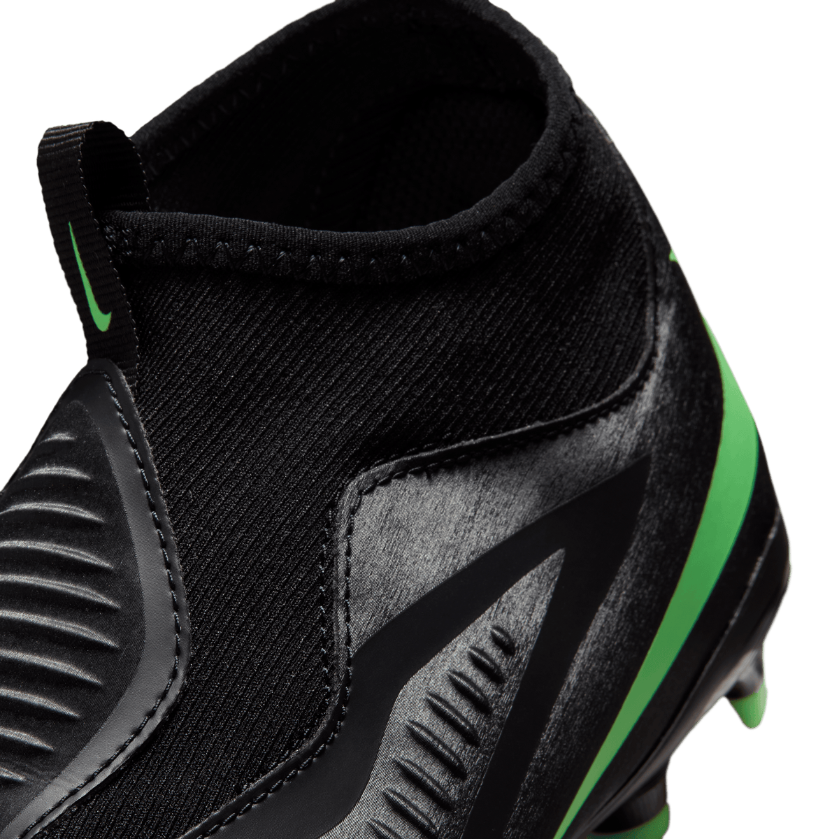 Nike Phantom 6 High Academy FG/MG Youth