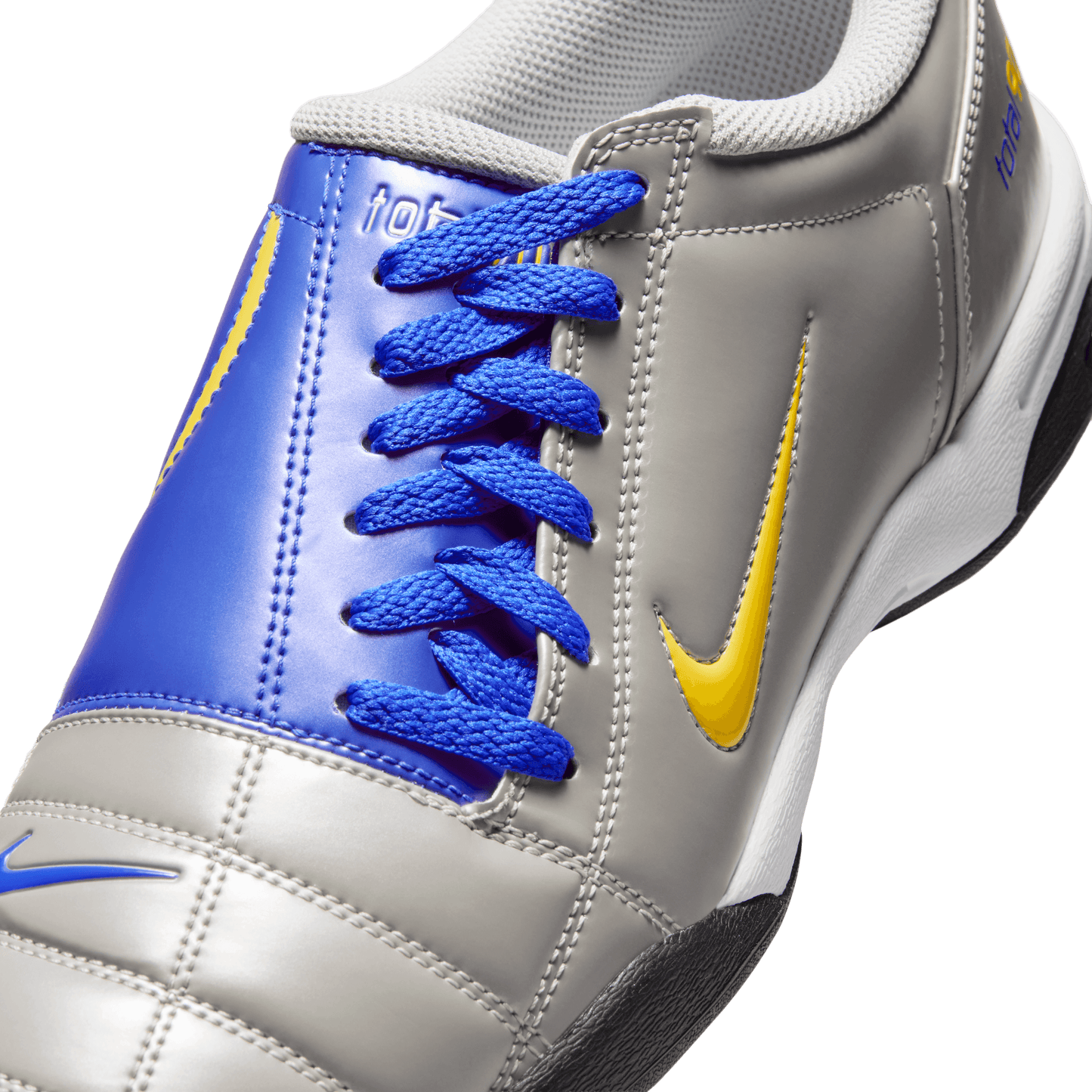 Nike Total 90 Indoor Shoes