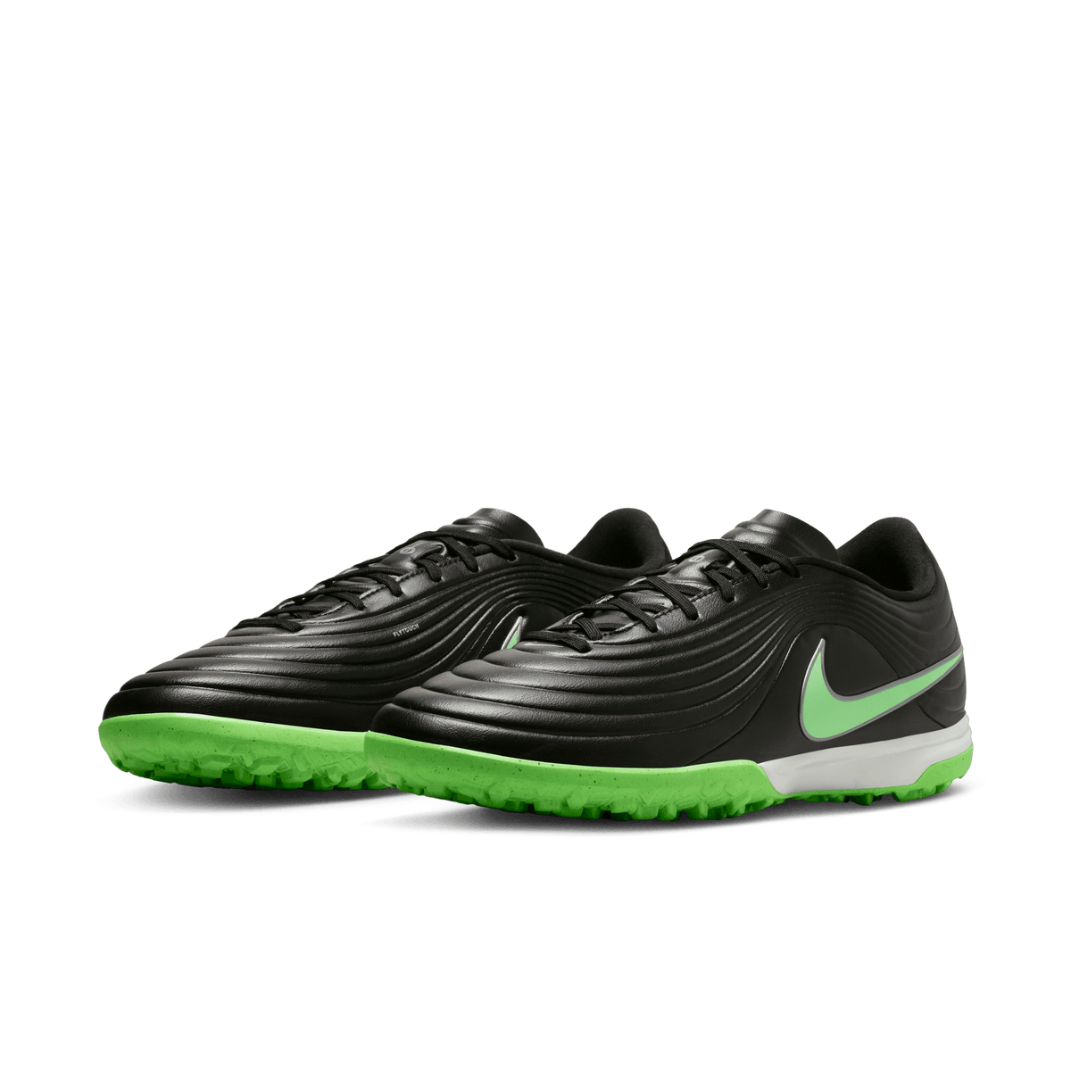 Nike Tiempo Maestro Academy Turf