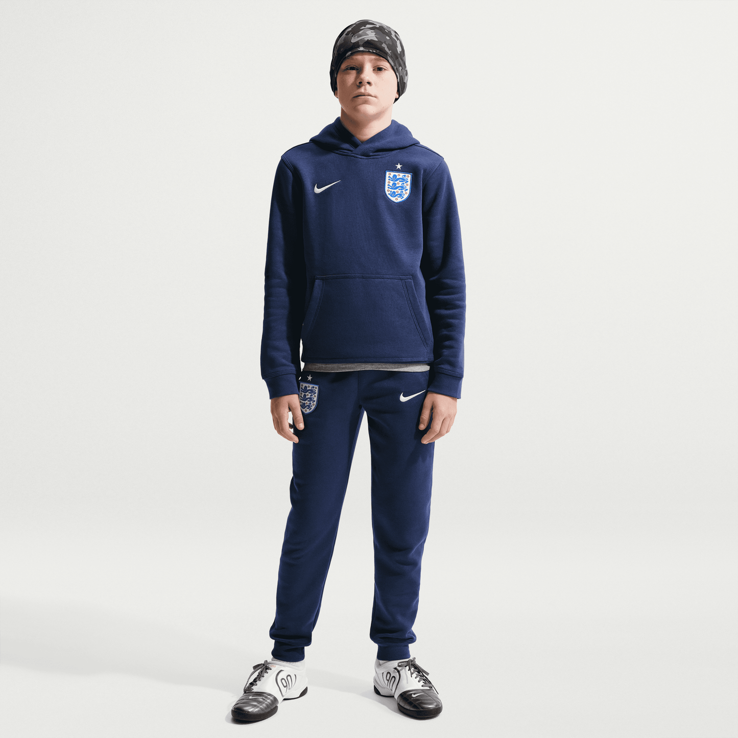 Nike England 2026 Club Pullover Hoodie Youth