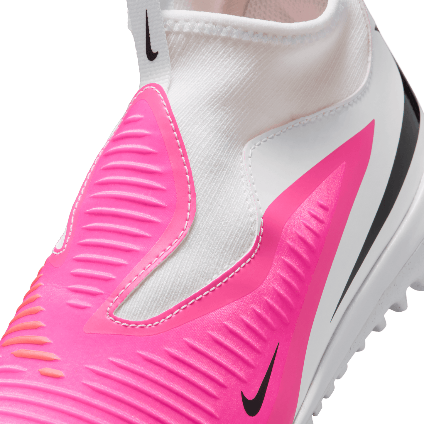 Nike Phantom 6 Academy Turf Youth