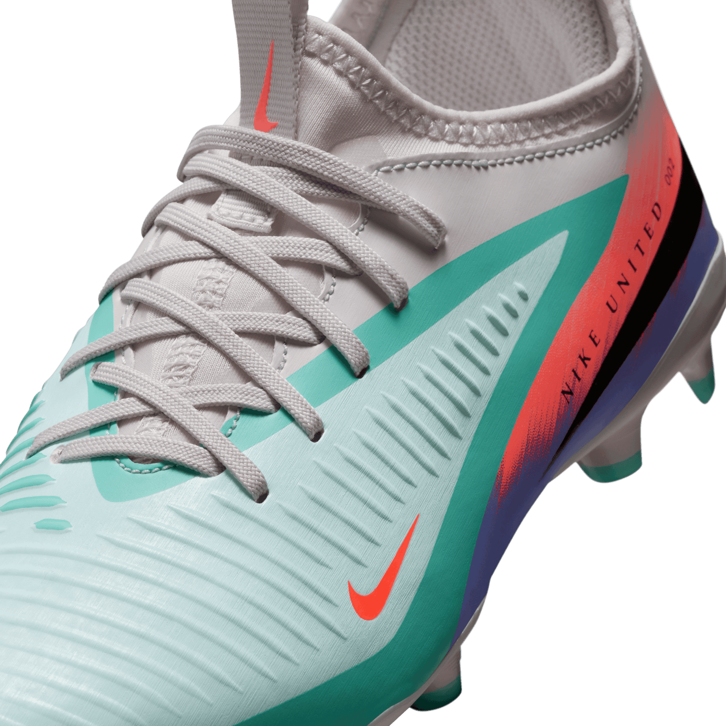 Nike Phantom 6 Low Academy NU2 FG/MG Youth