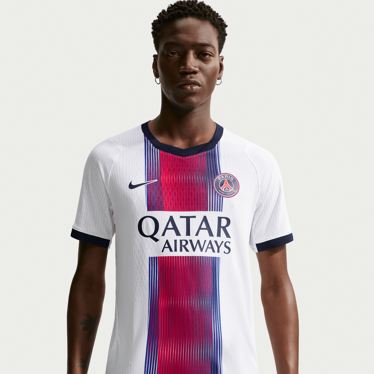 Nike Paris Saint-Germain 26/27 Authentic Away Jersey