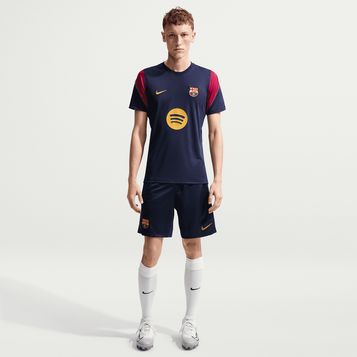 Nike Barcelona 26/27 Strike Pre Match Jersey