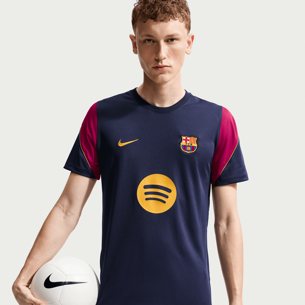 Nike Barcelona 26/27 Strike Pre Match Jersey