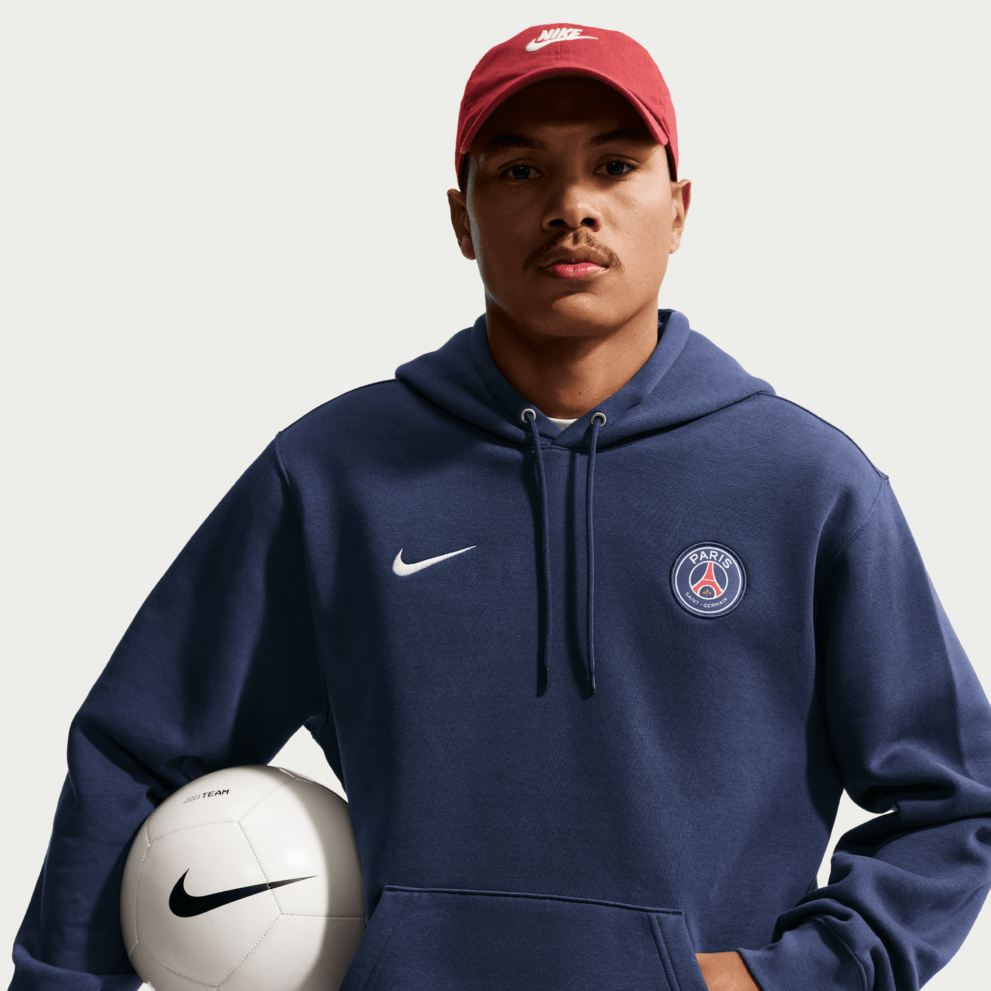 Nike Paris Saint-Germain Club Hoodie