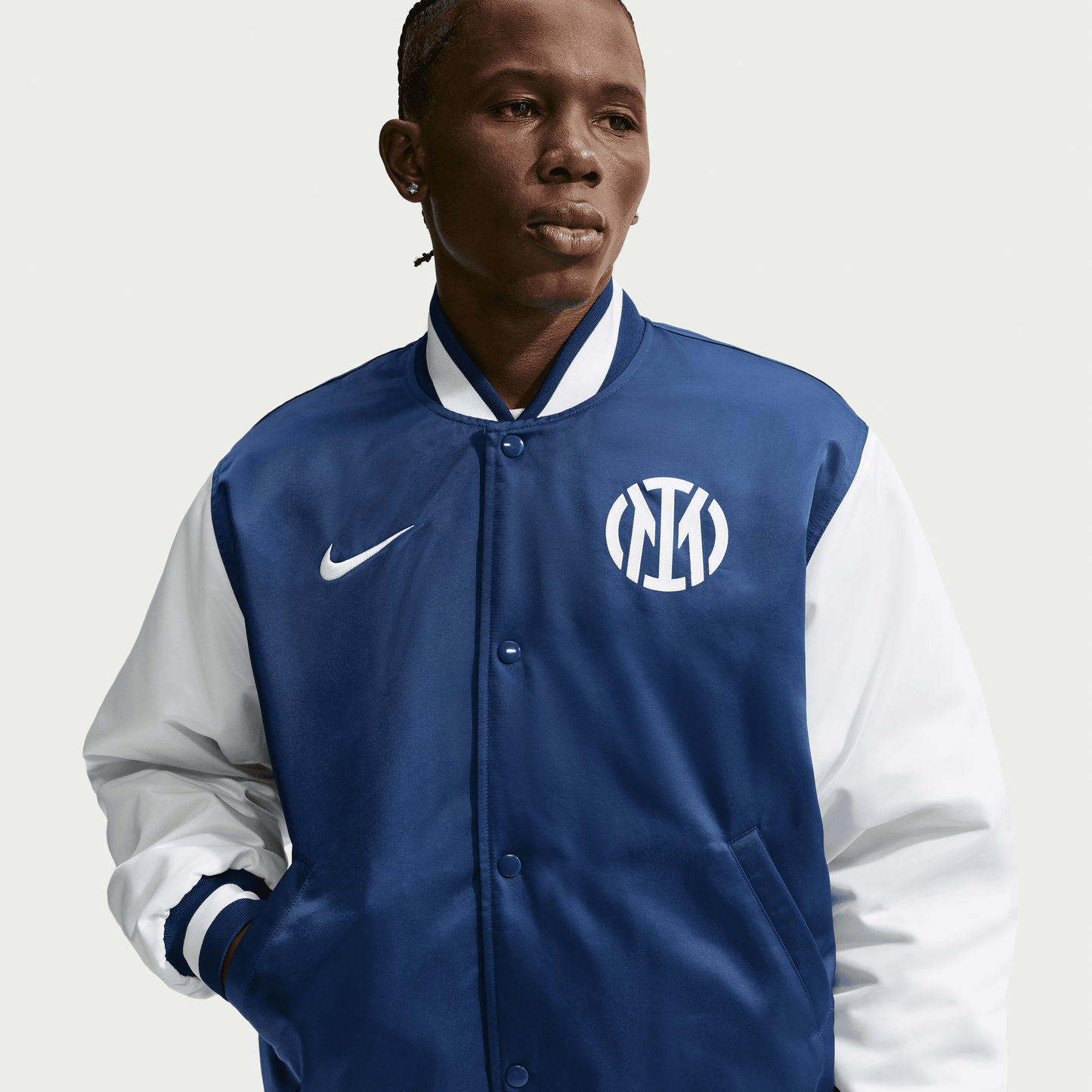 Nike Inter Milan 26/27 Authentics Away Dugout Varsity Jacket