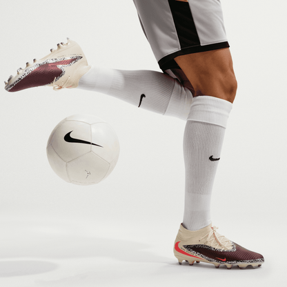 Nike United Phantom 6 High Academy FG
