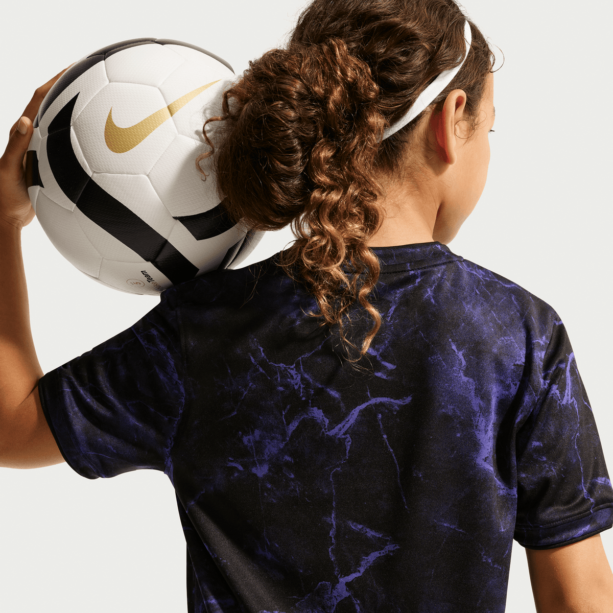 Nike Barcelona Away Pre-Match Jersey Youth