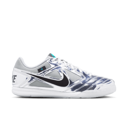 Nike Gato LV8 Indoor Shoes