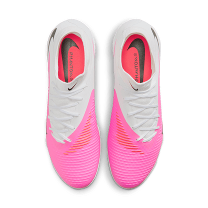 Nike Phantom 6 Academy Turf