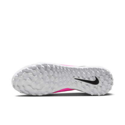 Nike Phantom 6 Academy Turf