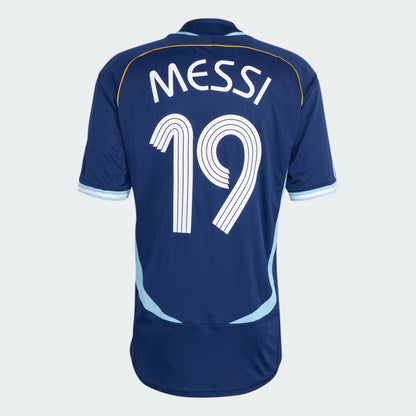 Adidas Argentina 2006 Messi #19 Away Jersey