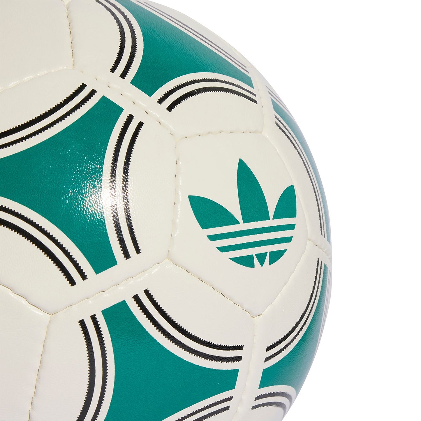 Adidas Liverpool Club Ball