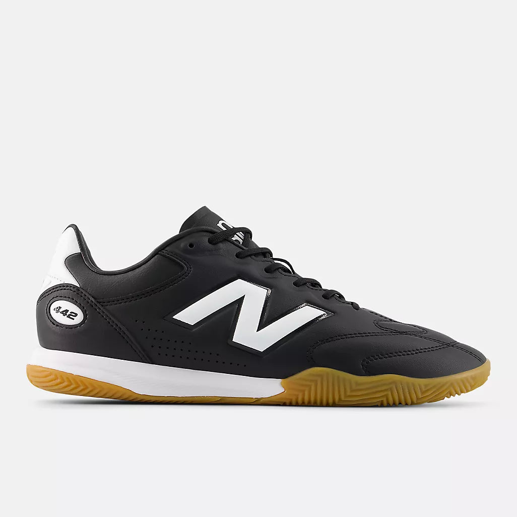 New Balance 442 Pro V3 Indoor
