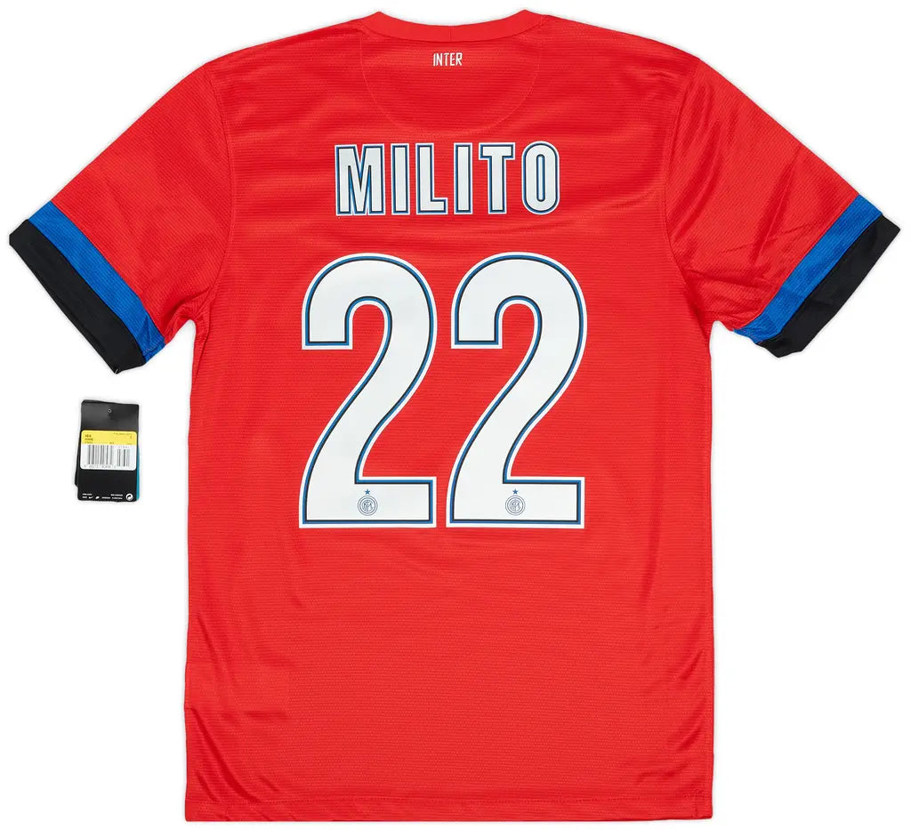 2012-13 Inter Milan Away Shirt Milito #22 (S)