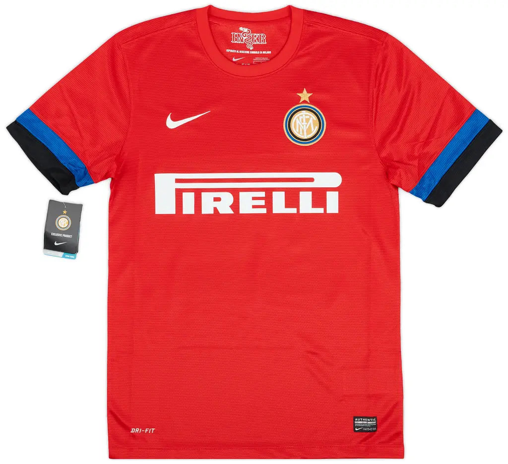 2012-13 Inter Milan Away Shirt Milito #22 (S)